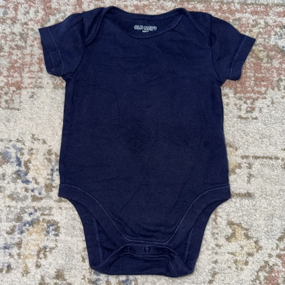 Old Navy Lost at Sea 5-Pack Baby Bodysuits 6-12M